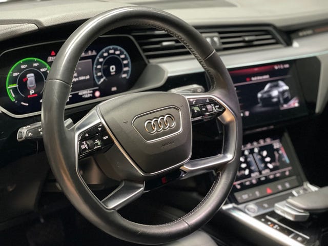 2020 AUDI E-TRON - 15