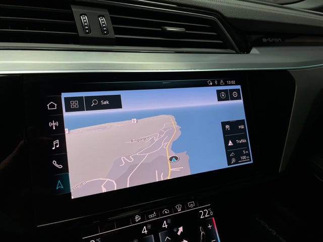 2020 AUDI E-TRON - 21