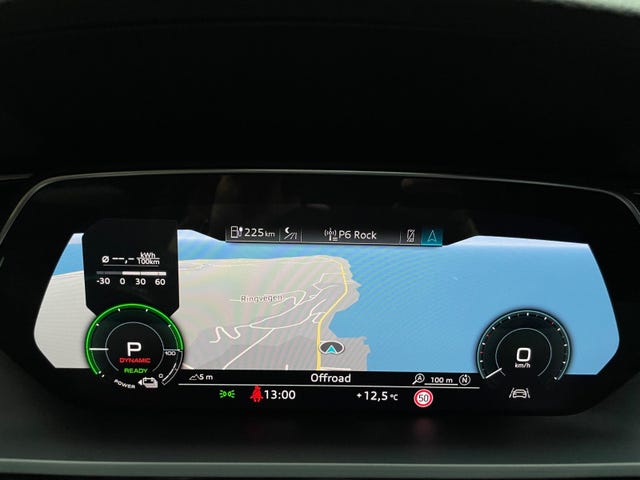 2020 AUDI E-TRON - 17
