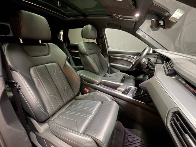 2020 AUDI E-TRON - 13