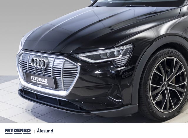 WAUZZZGE8LB036995 2020 AUDI E-TRON-1