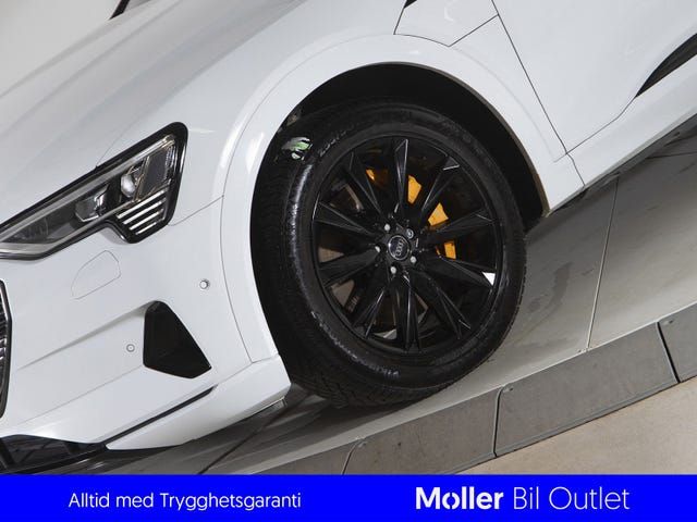 WAUZZZGE9LB010020 2020 AUDI E-TRON-4