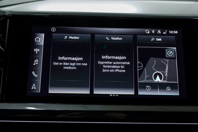 2021 AUDI E-TRON - 21