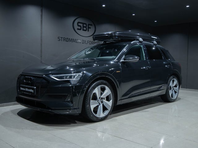 WAUZZZGEXMB024638 2021 AUDI E-TRON-2