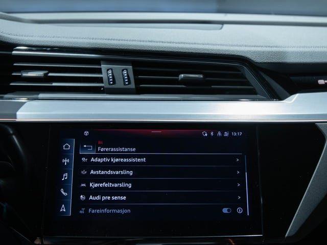 2021 AUDI E-TRON - 22
