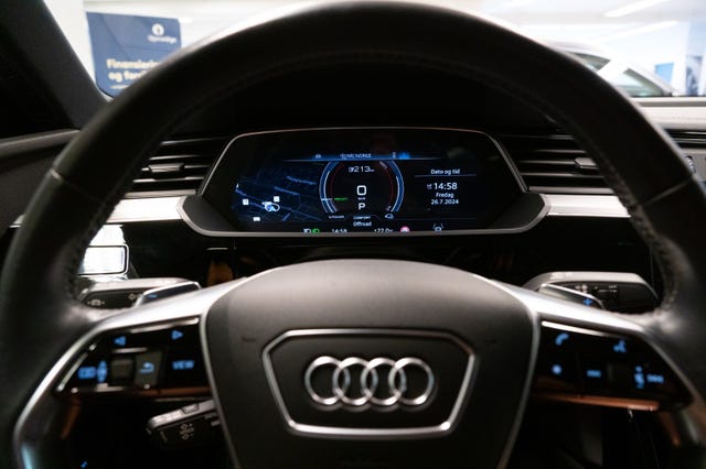 2021 AUDI E-TRON - 51