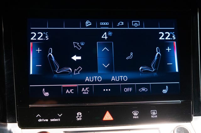 2021 AUDI E-TRON - 34