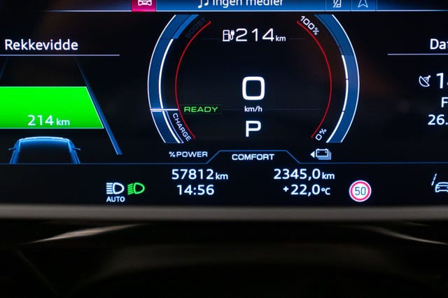 2021 AUDI E-TRON - 29