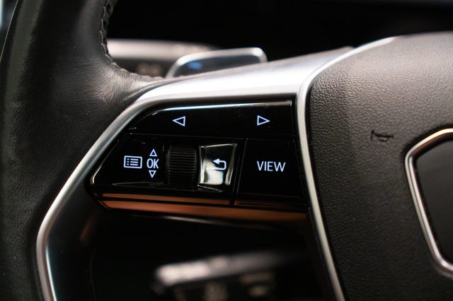 2021 AUDI E-TRON - 46