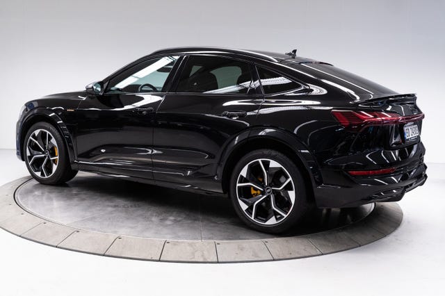 2021 AUDI E-TRON - 16