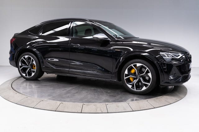 2021 AUDI E-TRON - 9