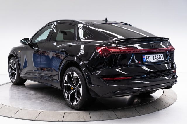 2021 AUDI E-TRON - 18