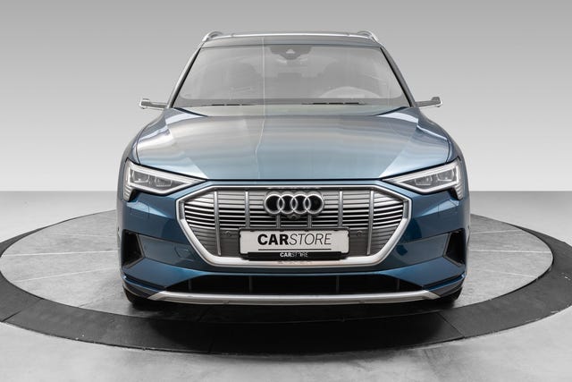 WAUZZZGE7LB005771 2020 AUDI E-TRON-3