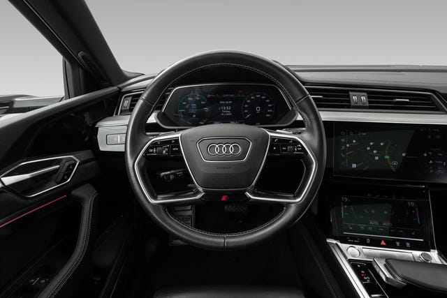 2020 AUDI E-TRON - 18