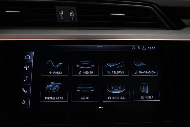 2020 AUDI E-TRON - 24
