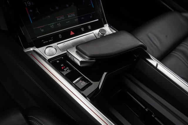 2020 AUDI E-TRON - 22