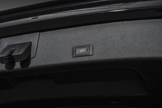 2020 AUDI E-TRON - 10