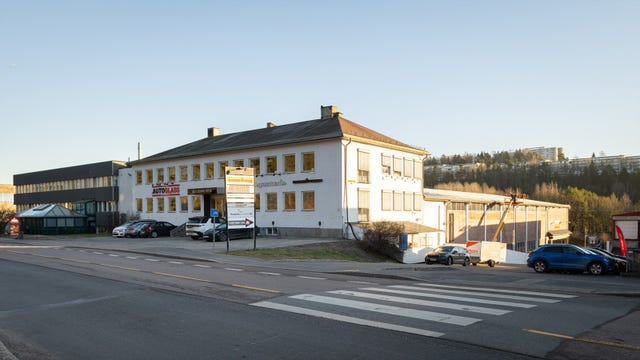 Kombinasjonsbygget Ole Deviks vei 26