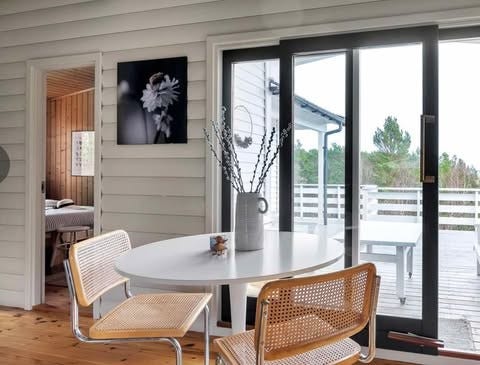 Store skyvedører ut til terasse Galleribilde