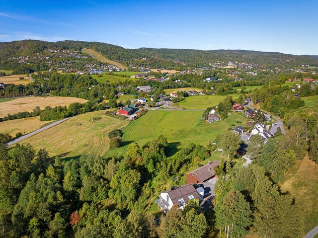 Området er svært barnevennlig og det er trygg gangavstand til både skoler og barnehager