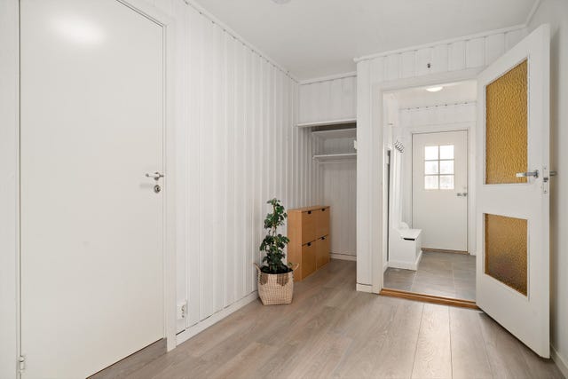 Etter vindfanget når du gangen.
