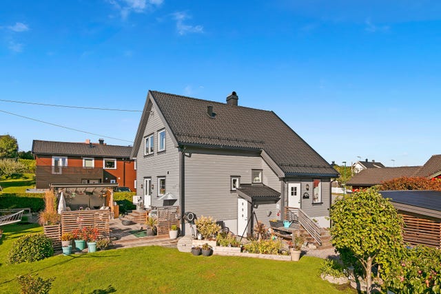 Peder Skrams veg 5, Skien