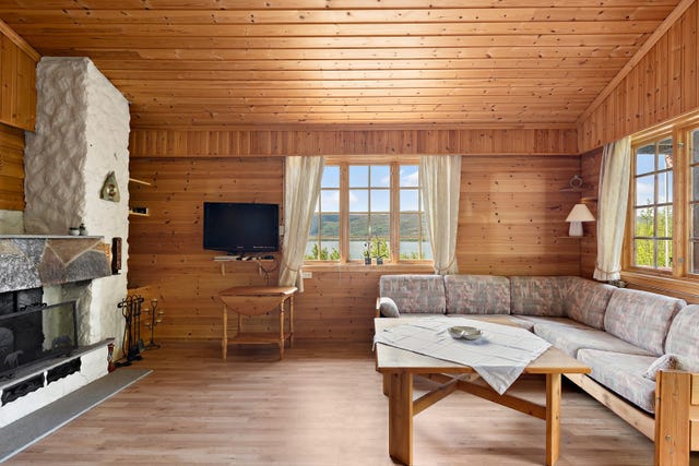 Takstmannen bemerker at fritidsboligen fremstår som normalt vedlikeholdt, men enkelte oppgraderinger må påregnes iht. normal elde og slitasje..jpg