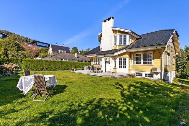 Solstadveien 44A, Hvalstad