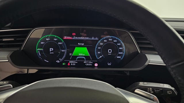 2021 AUDI E-TRON - 15