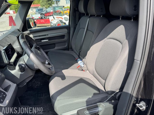 2023 VOLKSWAGEN ID. BUZZ - 18