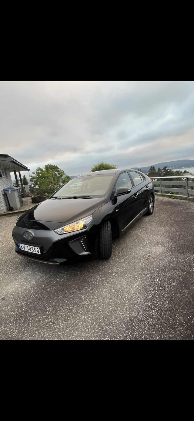 KMHC751HFKU034424 2019 HYUNDAI IONIQ-4