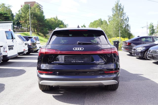 WAUZZZGE7MB000538 2021 AUDI E-TRON-4