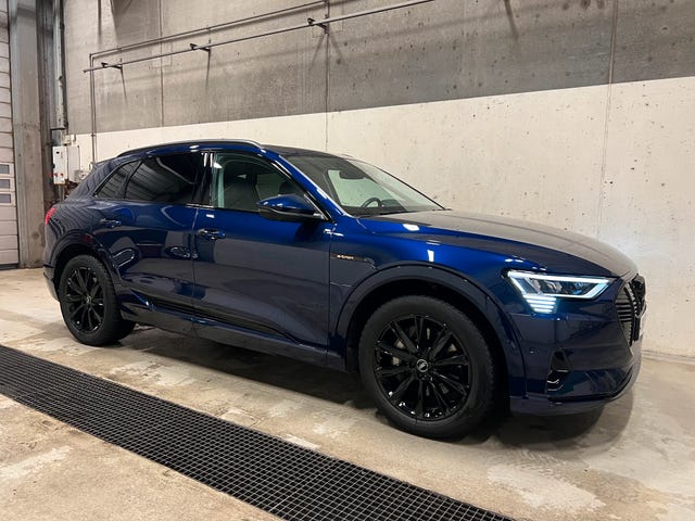 WAUZZZGE9LB032258 2020 AUDI E-TRON-3