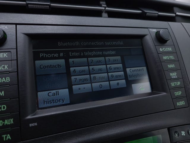 2011 TOYOTA PRIUS - 24