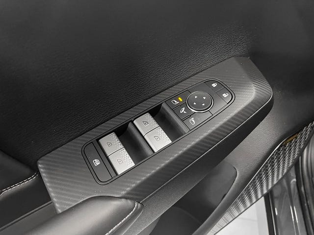 2025 MITSUBISHI OUTLANDER - 14