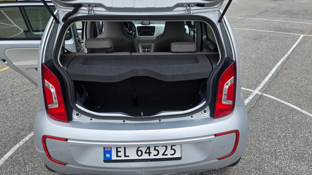 WVWZZZAAZED900624 2014 VOLKSWAGEN UP!-4