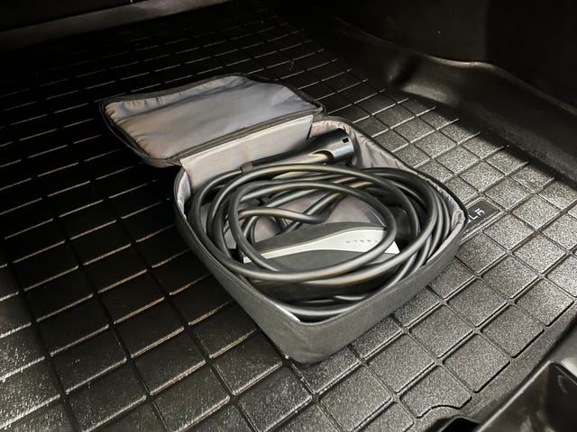 2020 TESLA MODEL S - 13