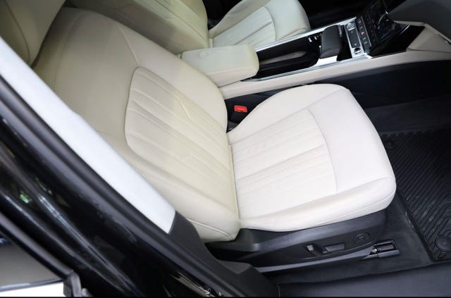 2020 AUDI E-TRON - 10