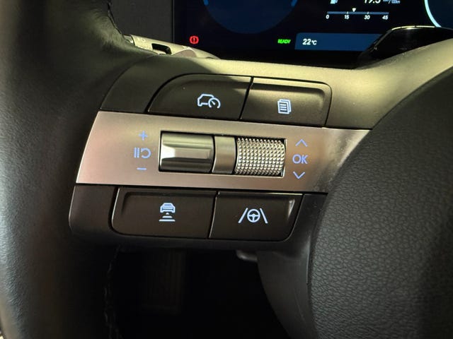 2024 HYUNDAI KONA - 20