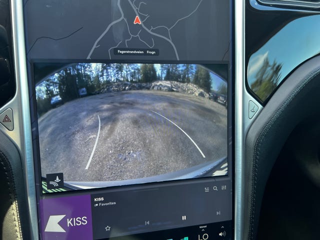 2014 TESLA MODEL S - 23