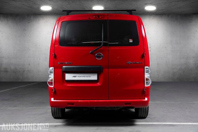 VSKYAAME0U0519132 2018 NISSAN E-NV200-0