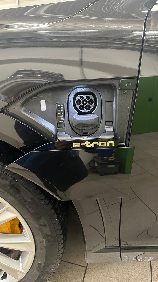 2020 AUDI E-TRON - 7