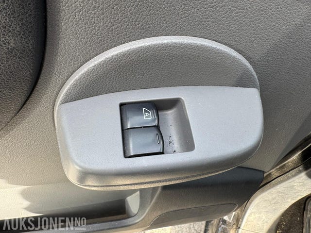 2016 NISSAN E-NV200 - 13