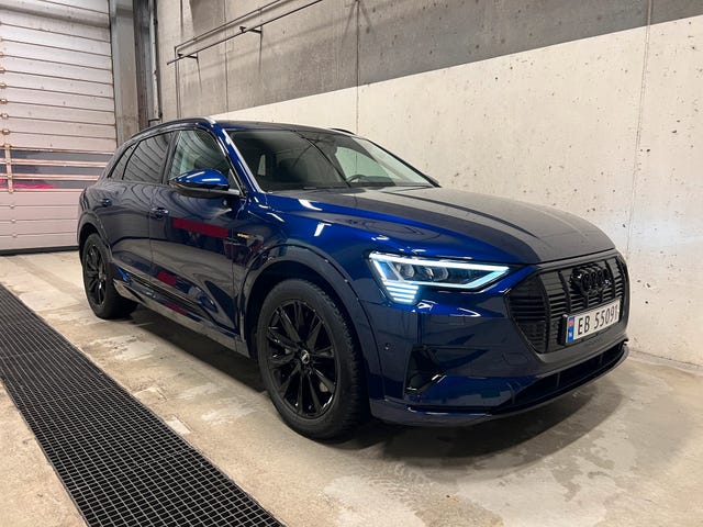 WAUZZZGE9LB032258 2020 AUDI E-TRON-2