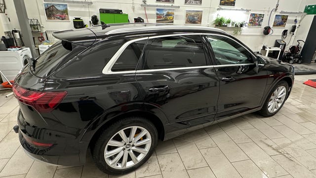 2020 AUDI E-TRON - 14