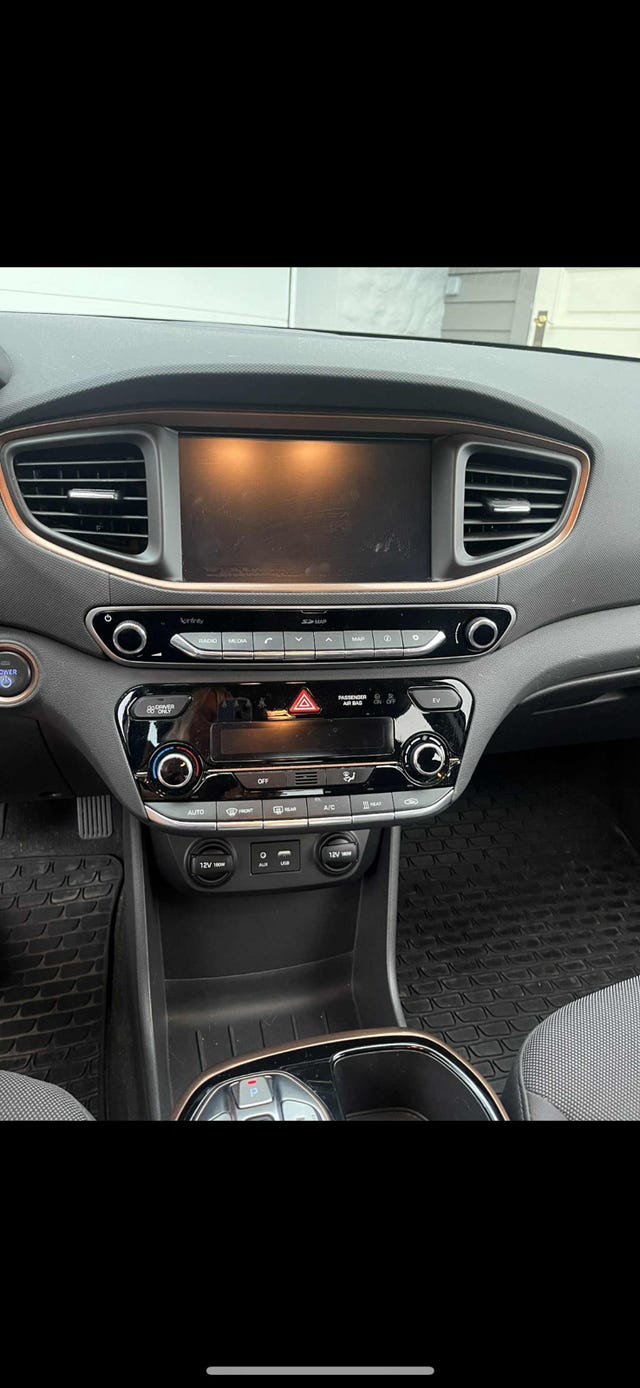 2019 HYUNDAI IONIQ - 10