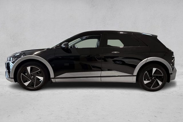 KMHKR81C4SU350230 2025 HYUNDAI IONIQ 5-1