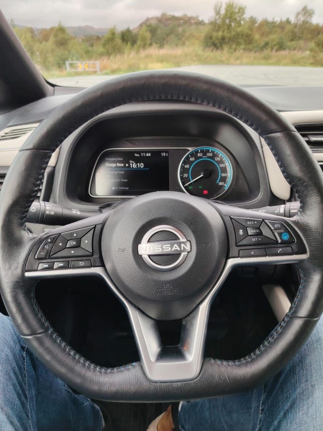 2024 NISSAN LEAF - 11