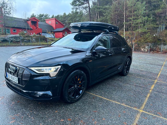 WAUZZZGE8LB017704 2020 AUDI E-TRON-0