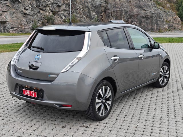 SJNFAAZE0U6047477 2016 NISSAN LEAF-4